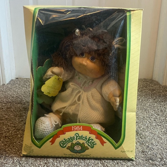 Vintage CABBAGE PATCH Doll 1984 NIB - Picture 2 of 16